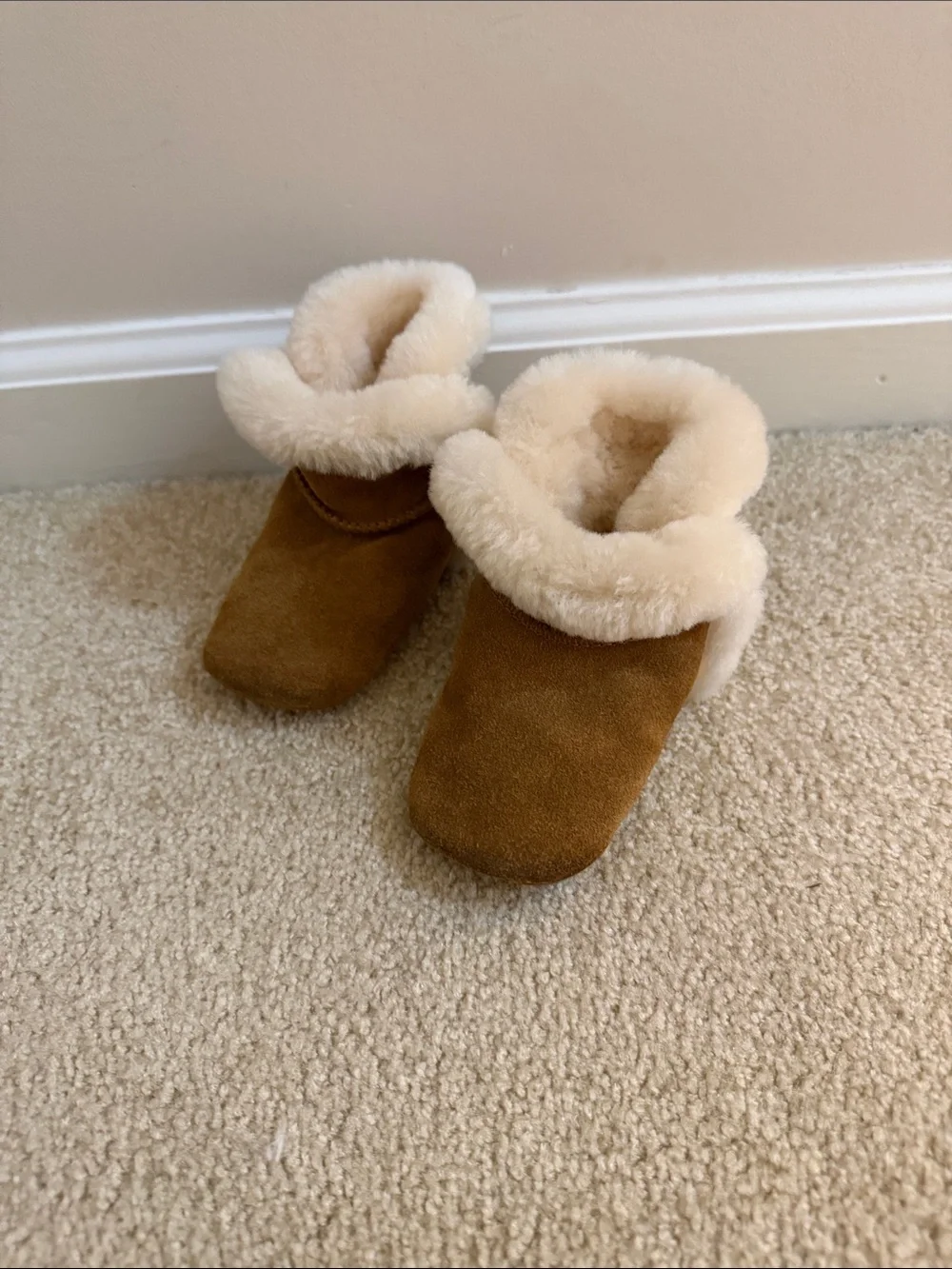 UGG Chestnut Suede Baby Booties with Cream Shearling Cuff